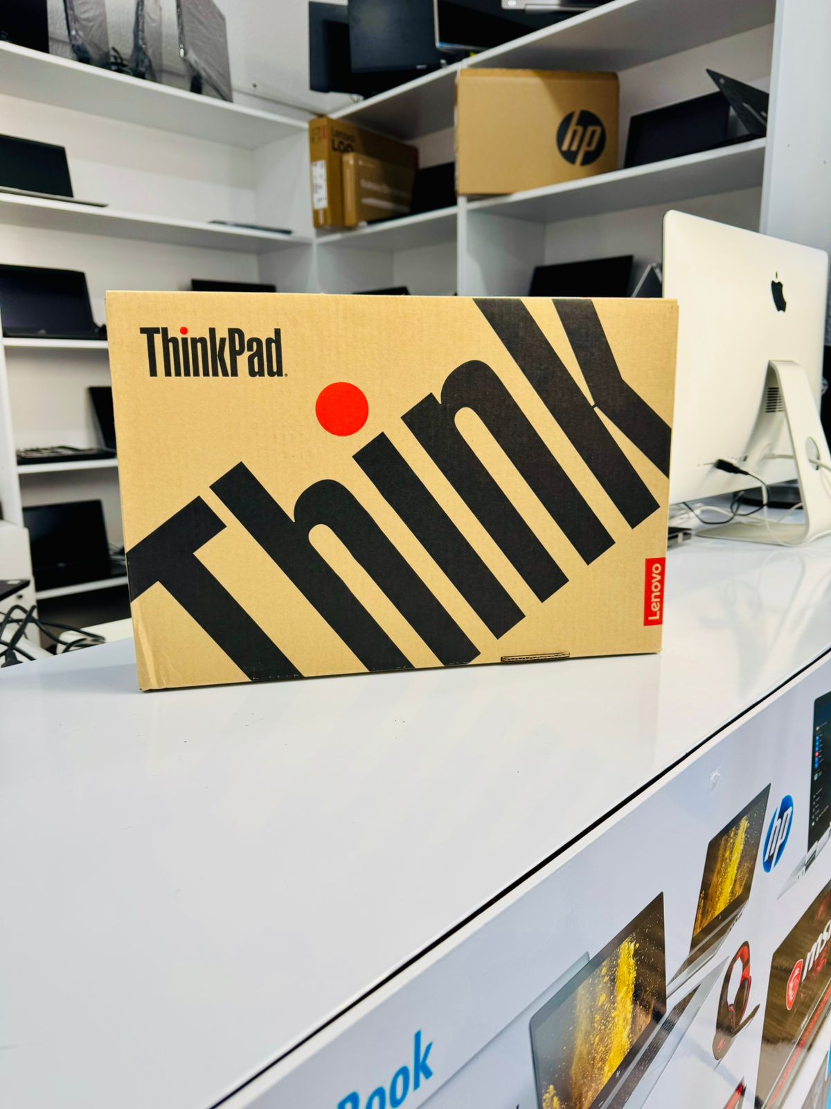 Pc Portable Lenovo Thinkpad T14s Gen 4 I7 13Gén 32Go 512Go SSD Tactile Windows 11 Pro – Image 2