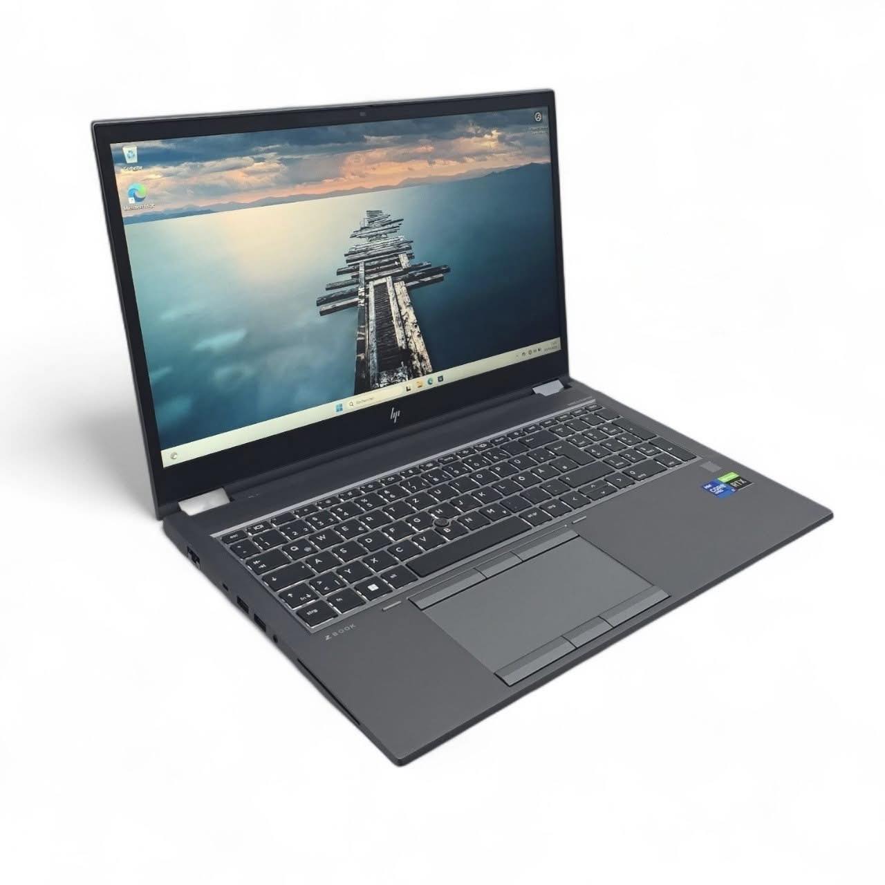 HP ZBook Fury 15 G8 / Core i7 11éme V-Pro / 32Go DDR4 / 512Go SSD / Nvidia RTX A2000
